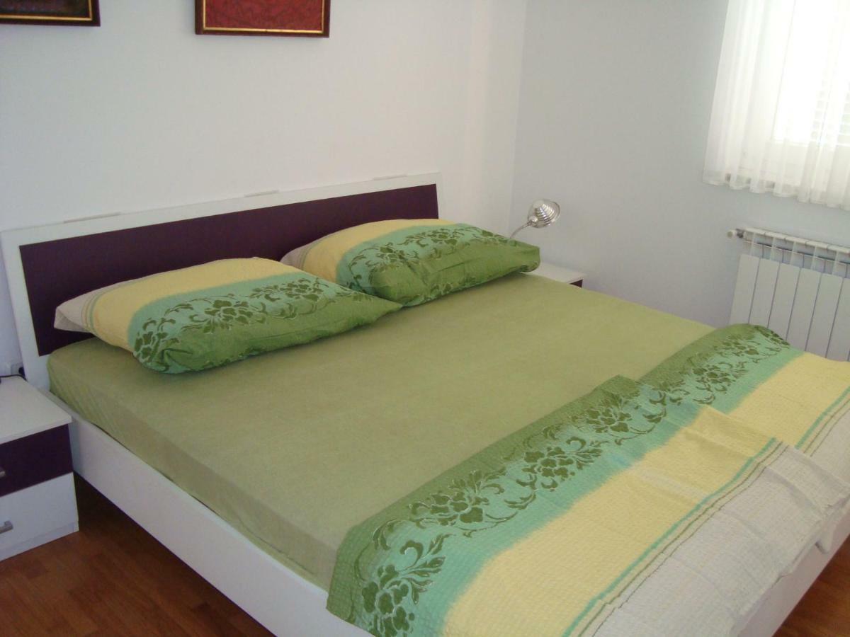 Apartment Golf Crveni Vrh Exterior photo